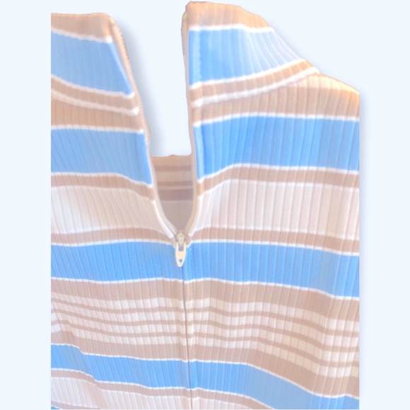 Butte Knit Vintage 60s Turtleneck Sweater - Picture 2 of 5